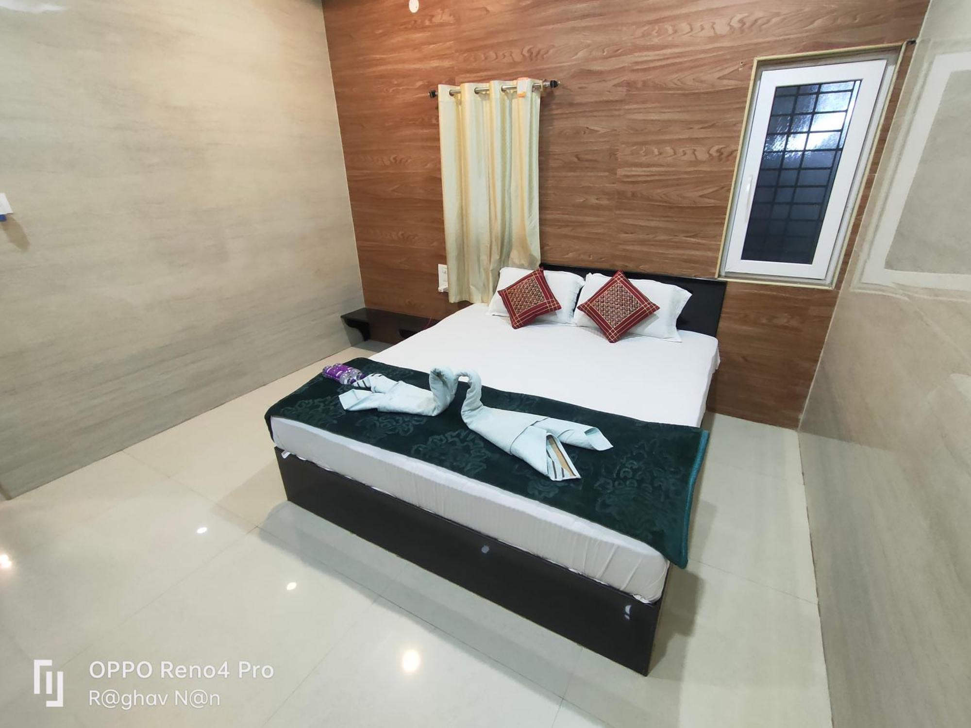Kamala Sadana Lodge Madhavaram Ngoại thất bức ảnh